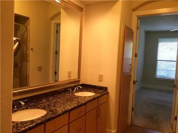 Nashville, TN 37212,2600 Hillsboro Pike #207