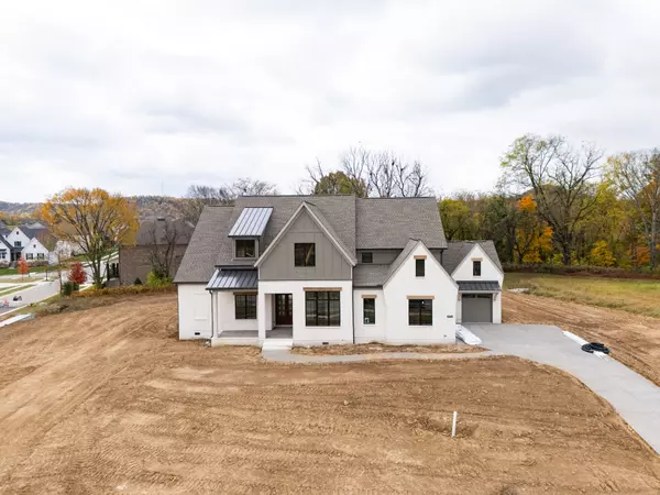 Brentwood, TN 37027,9902 Amarosa Court