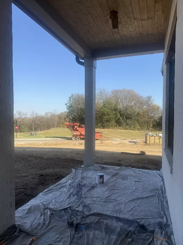 Brentwood, TN 37027,9902 Amarosa Court