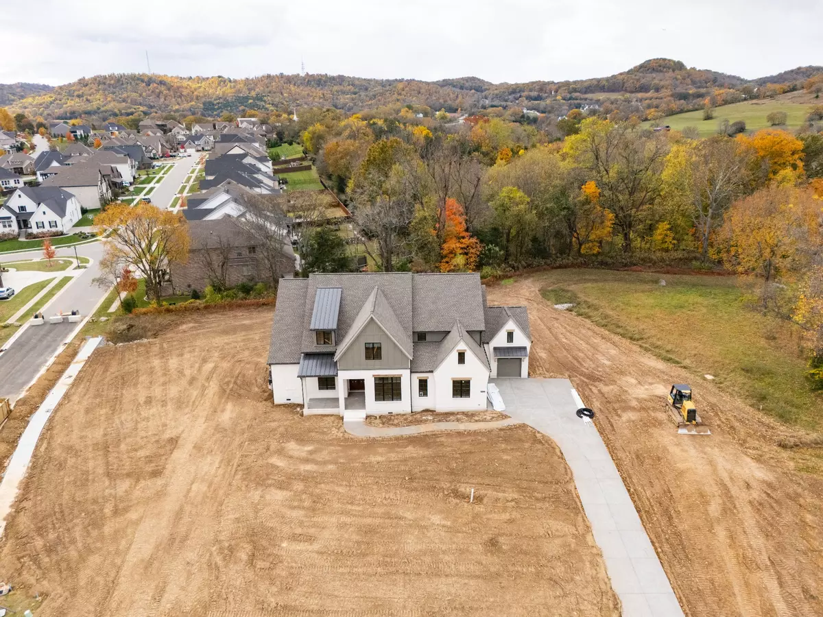 Brentwood, TN 37027,9902 Amarosa Court