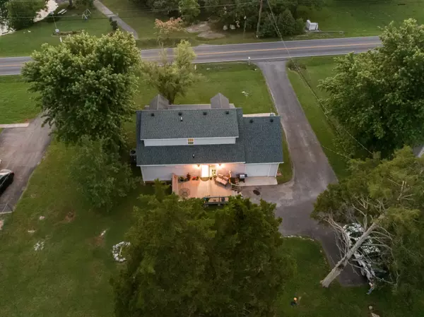 Shelbyville, TN 37160,1304 Fairfield Pike