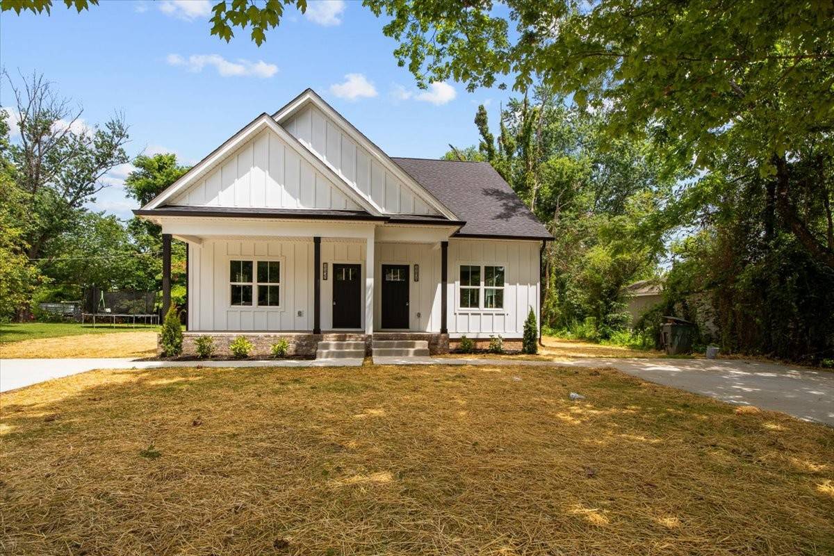 115 North St #B, Portland, TN 37148