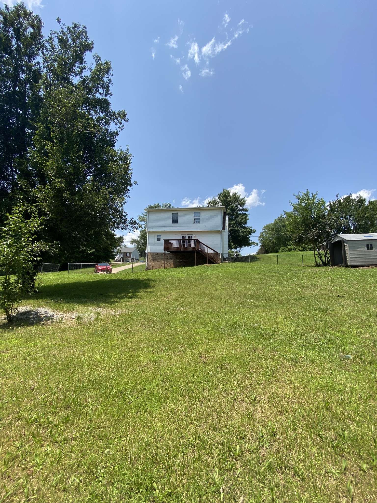 Clarksville, TN 37042,570 Barney Ln