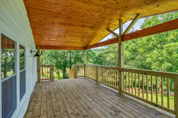 1941 Terrapin Branch Rd, Mount Pleasant, TN 38474