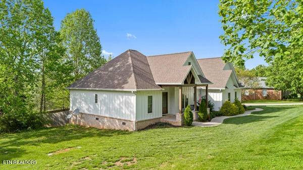 Maryville, TN 37801,2419 Robin Ridge Drive