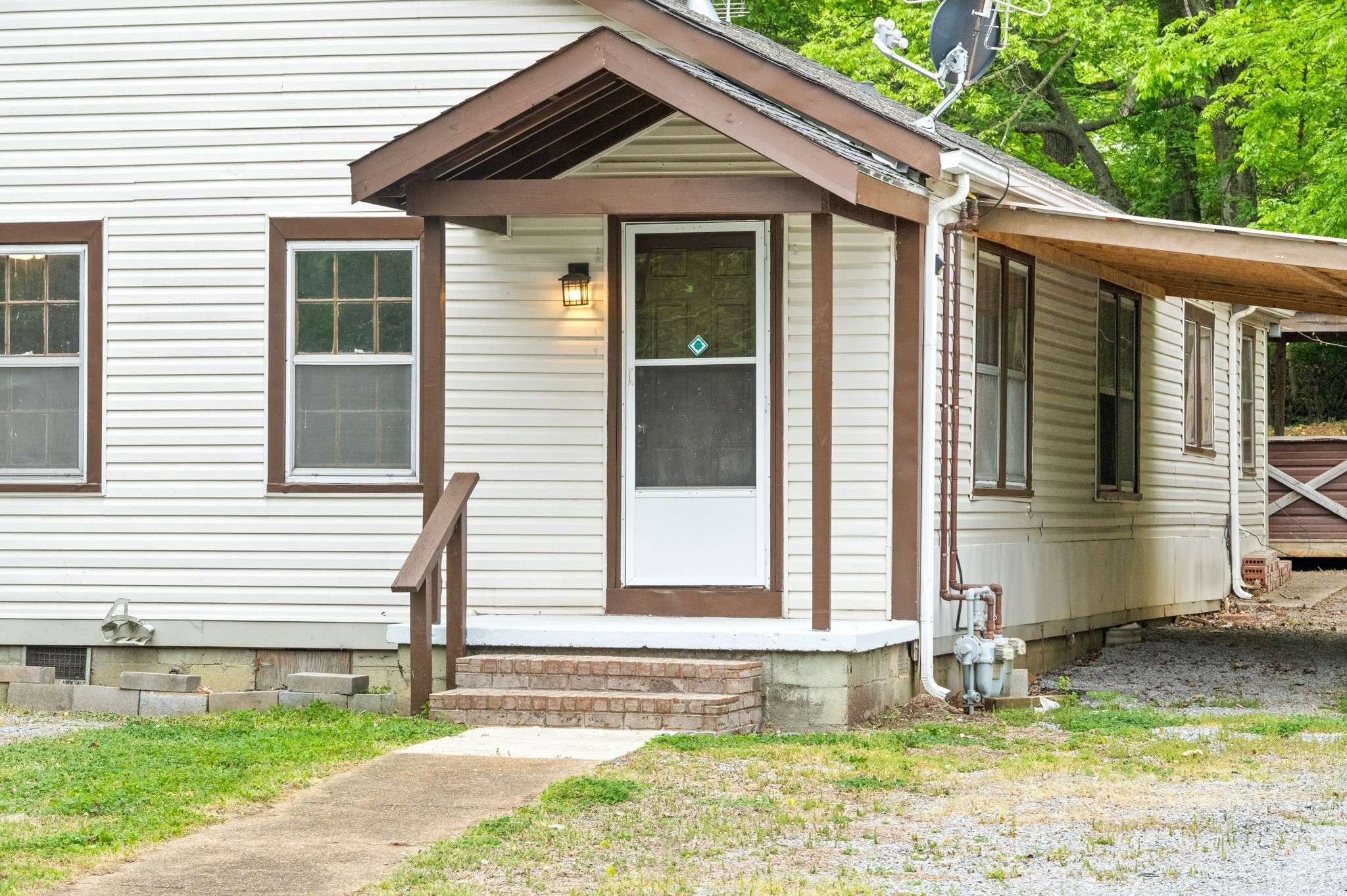 Clarksville, TN 37040,814 Gracey Ave