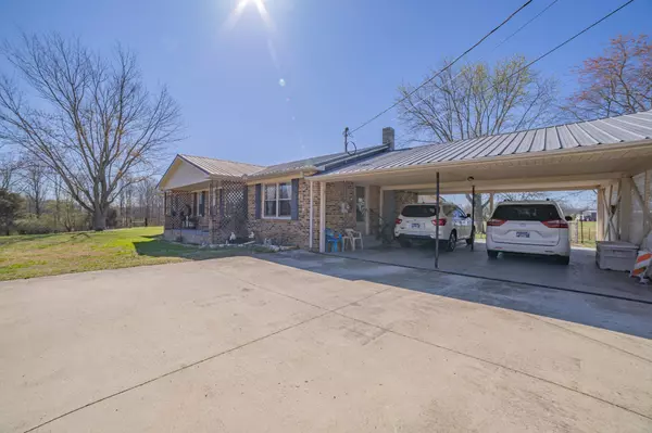 Flintville, TN 37335,423 Shady Grove Rd