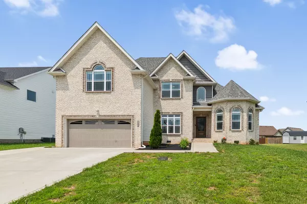 1344 Apple Blossom Rd, Clarksville, TN 37042