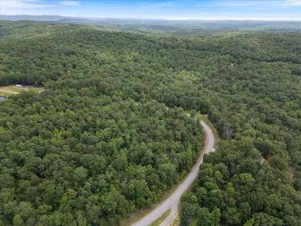 South Pittsburg, TN 37380,0 Chesadu Circle