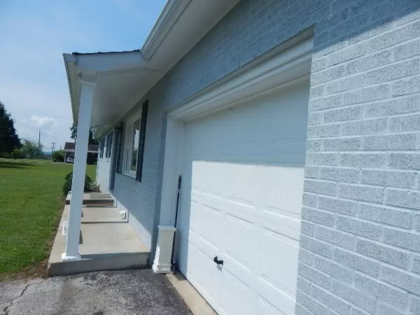 Mcminnville, TN 37110,205 Chapel Dr