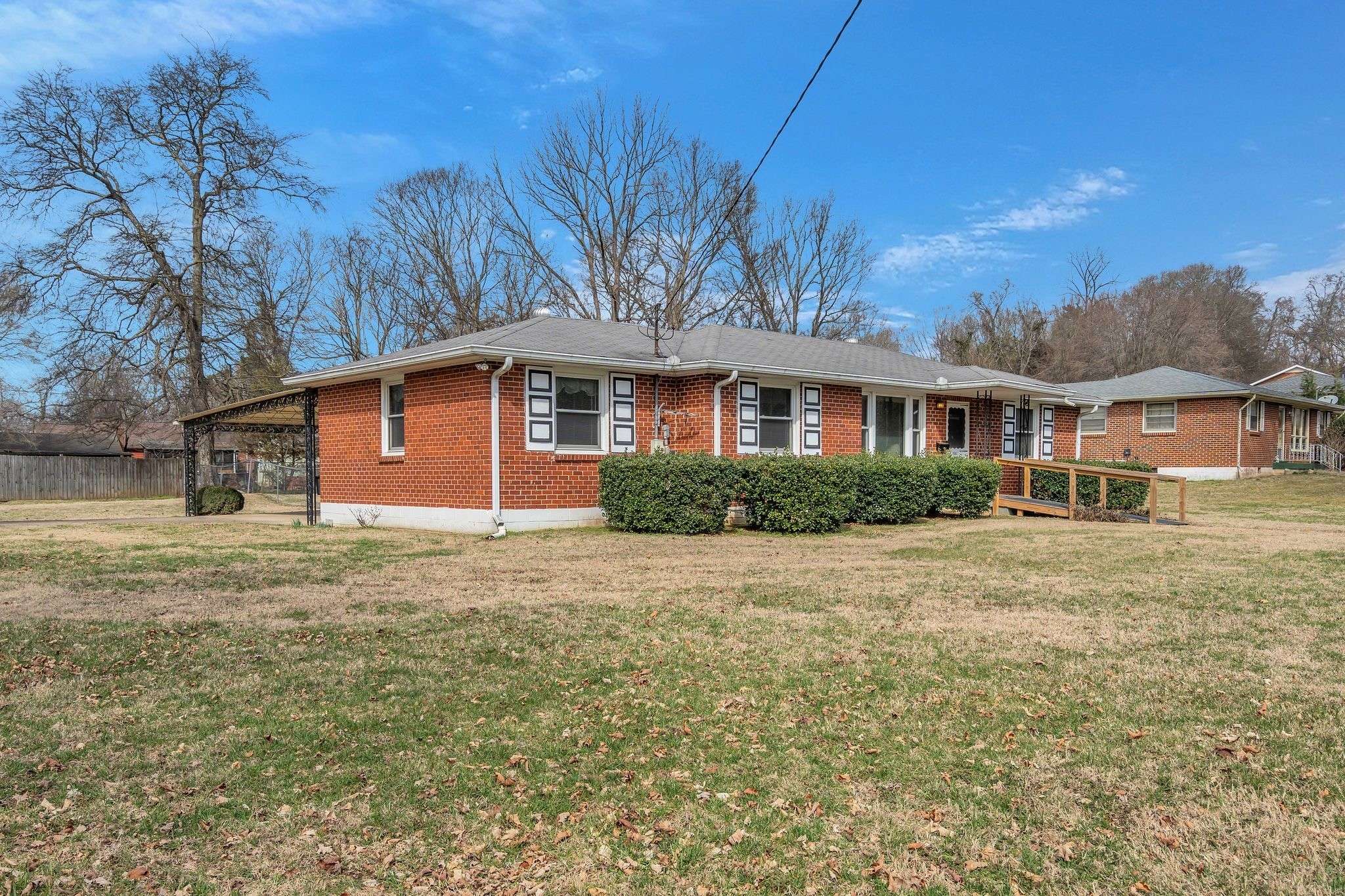 Nashville, TN 37216,1901 Demarius Dr