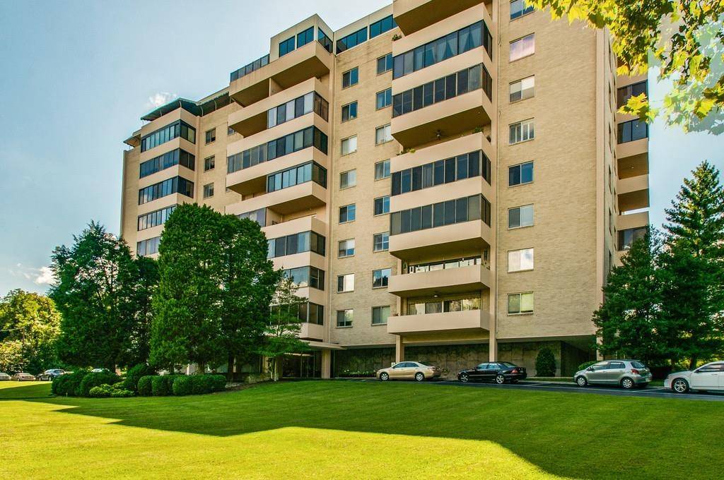 Nashville, TN 37205,105 Leake Ave #33