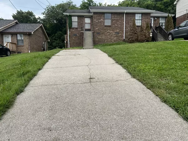 2715 Bullock Ave, Nashville, TN 37207