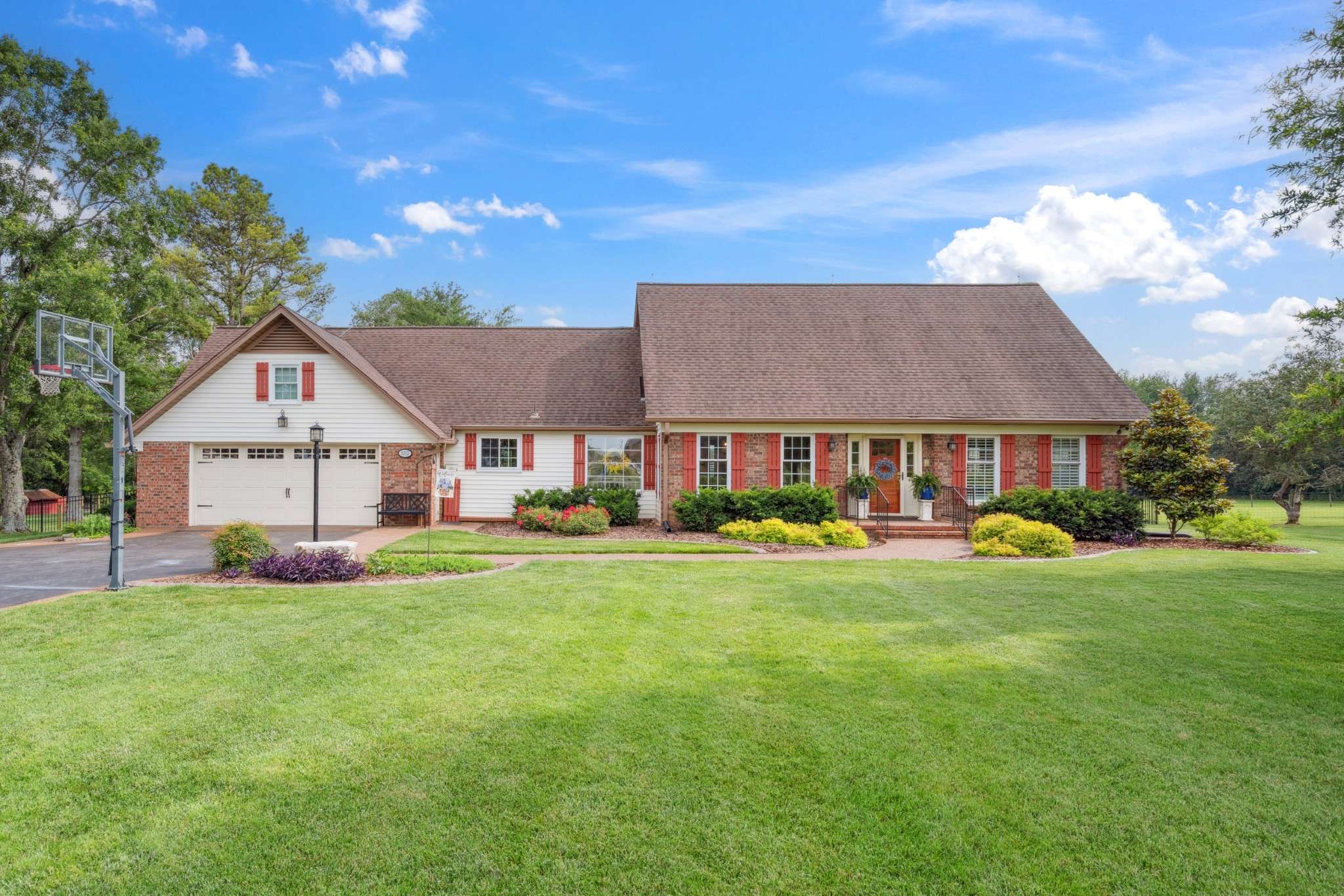 5013 Baker Rd, Murfreesboro, TN 37129