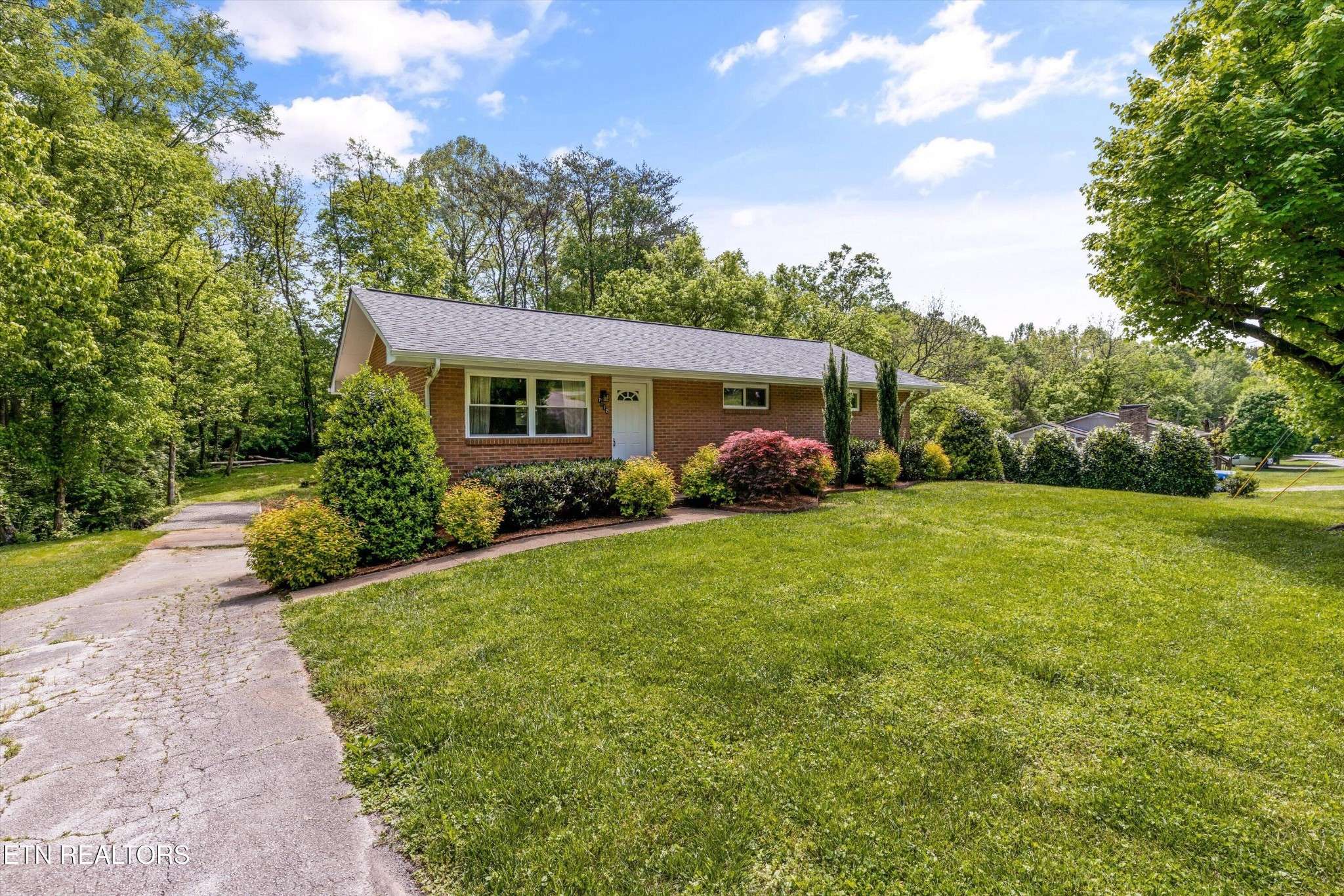 Knoxville, TN 37920,7112 W Dick Ford Lane