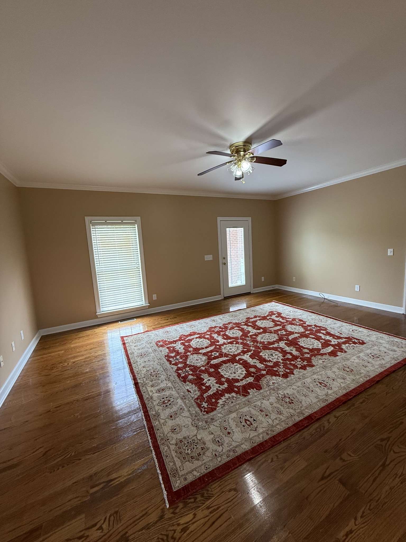 Lawrenceburg, TN 38464,407 Robins St