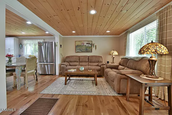 Lenoir City, TN 37772,7629 Highway 70