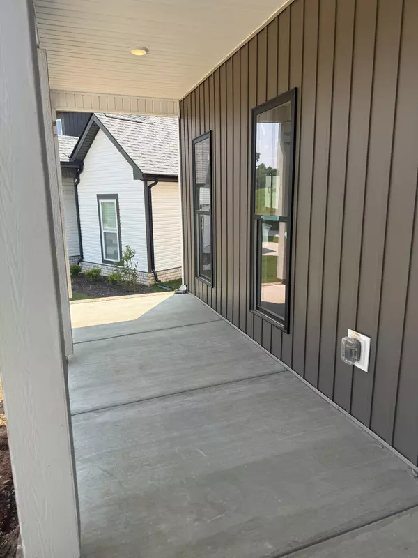 Clarksville, TN 37043,321 Wesson Dr