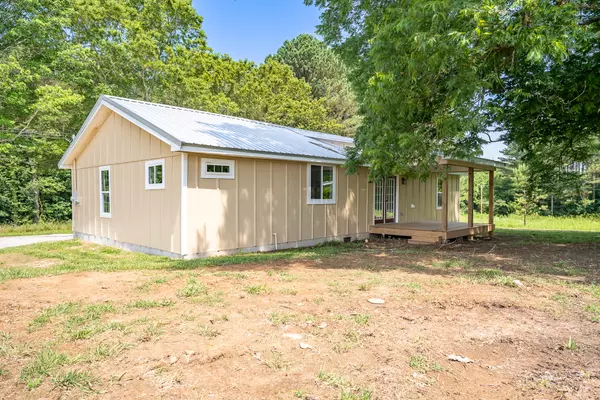 Five Points, TN 38457,255 Second Creek Rd