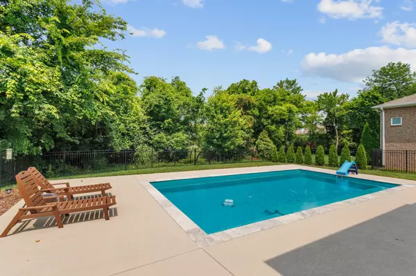 Hendersonville, TN 37075,215 Catalina Way