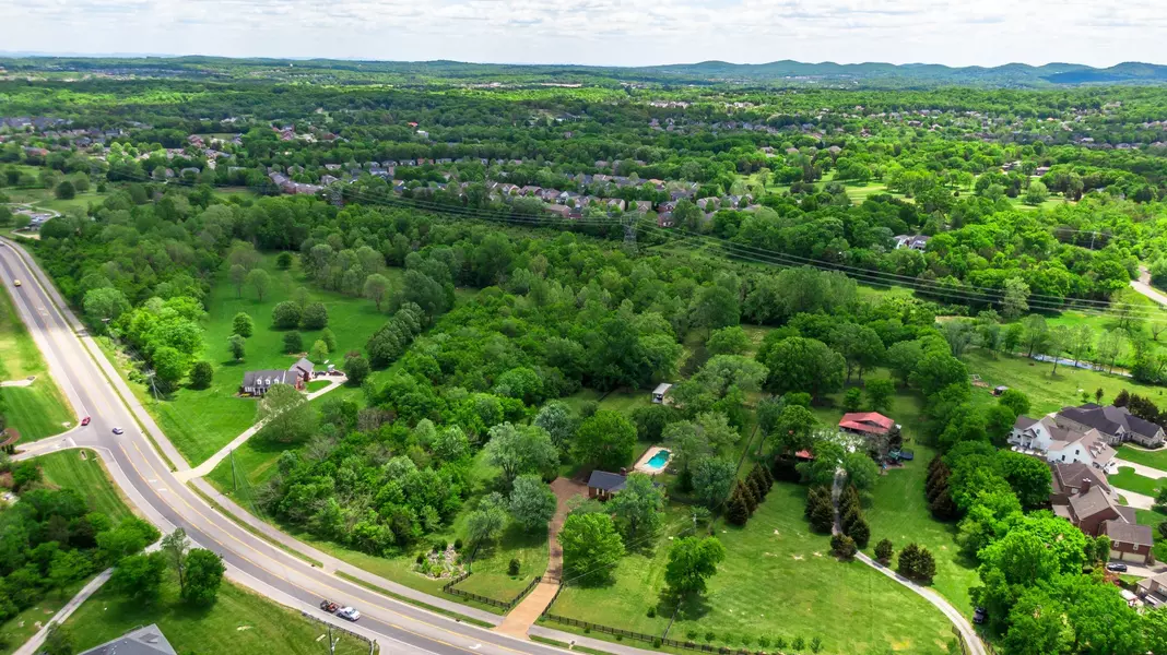 9727 Concord Rd, Brentwood, TN 37027