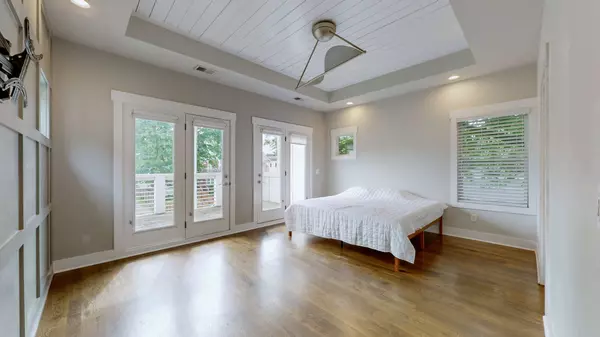 Nashville, TN 37208,1833 16th Ave #N