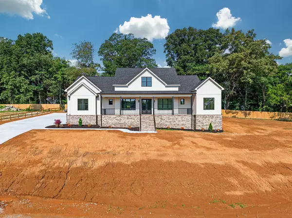 13 Cedar Grove Drive, Fayetteville, TN 37334
