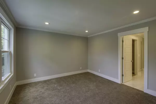 Nashville, TN 37210,105 Evelyn Dr #1
