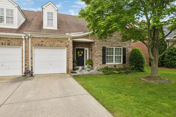 1096 Misty Morn Cir,  Spring Hill,  TN 37174