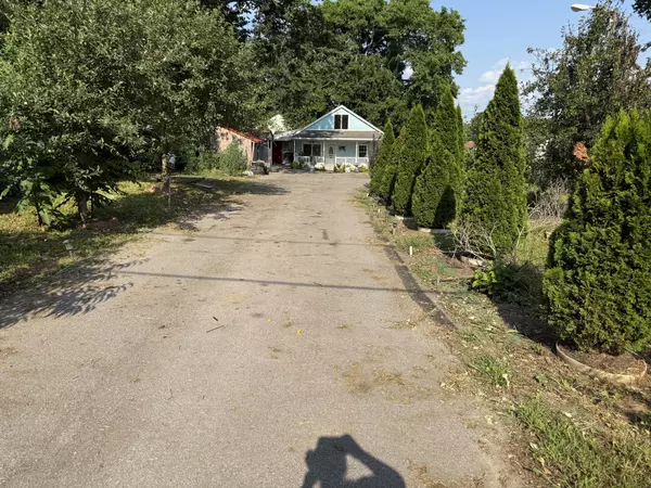 Madison, TN 37115,849 Walnut St