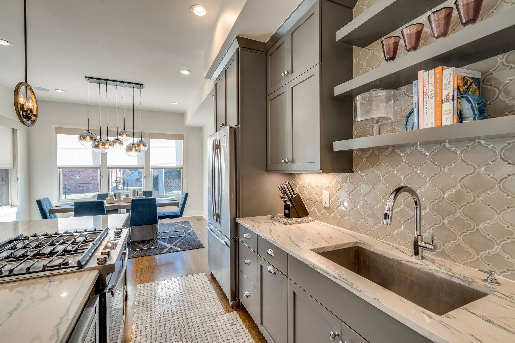 Nashville, TN 37206,206 S 10th St