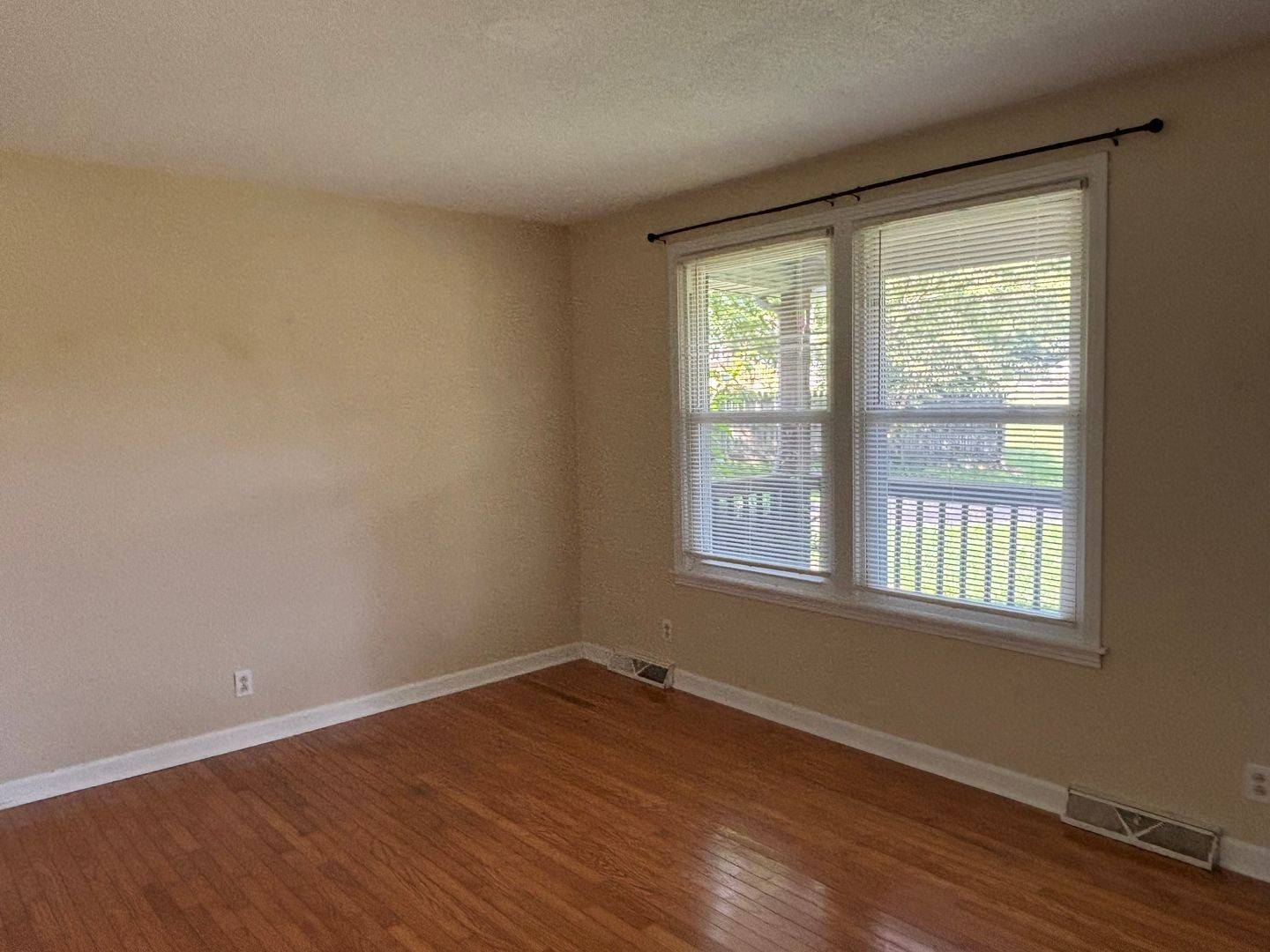 Clarksville, TN 37043,347 Lake Court Dr