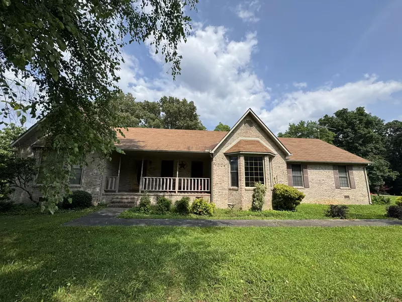 3645 Prairie Plains Rd, Hillsboro, TN 37342