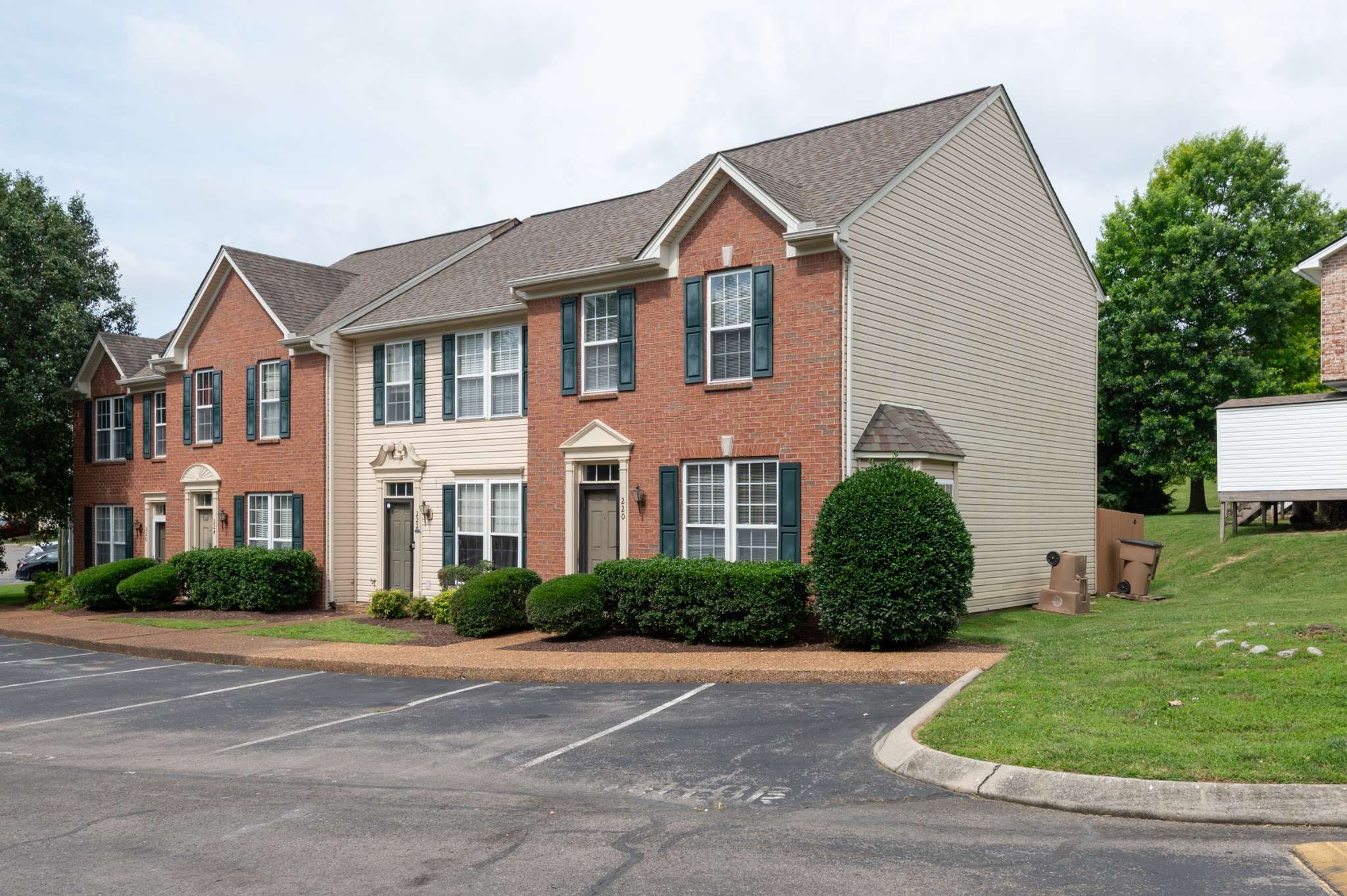 Antioch, TN 37013,5170 Hickory Hollow Pkwy #220