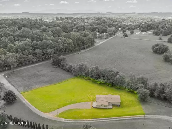 New Market, TN 37820,2011 Dumplin Loop Rd