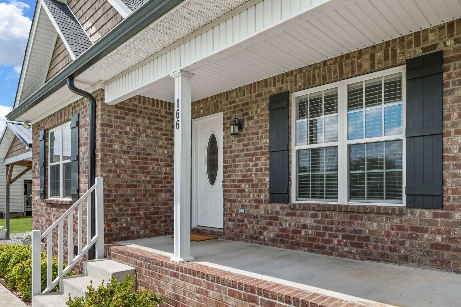Portland, TN 37148,166 Oak Dr
