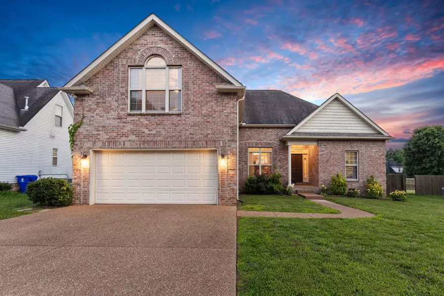 411 Sheffield Dr, White House, TN 37188