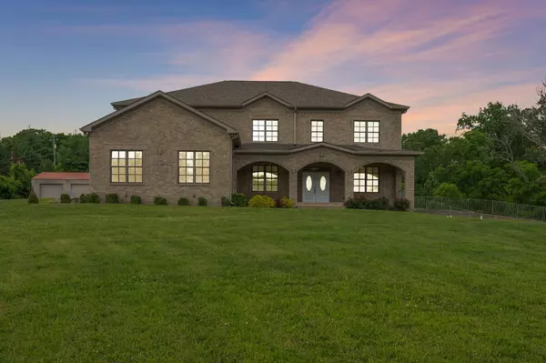 Antioch, TN 37013,6708 Burkitt Rd
