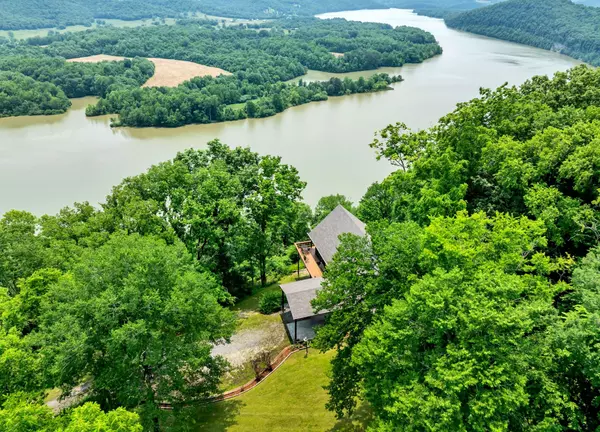 Carthage, TN 37030,45 Benjamins Ln