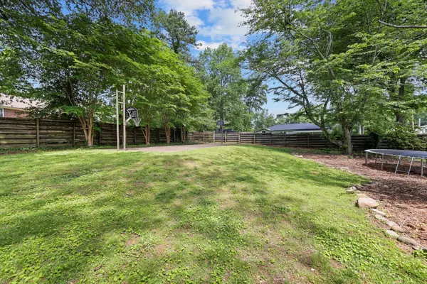 Dalton, GA 30720,902 Linden Drive