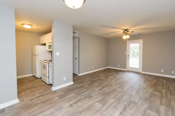 Clarksville, TN 37042,3301 Royster Ln #404