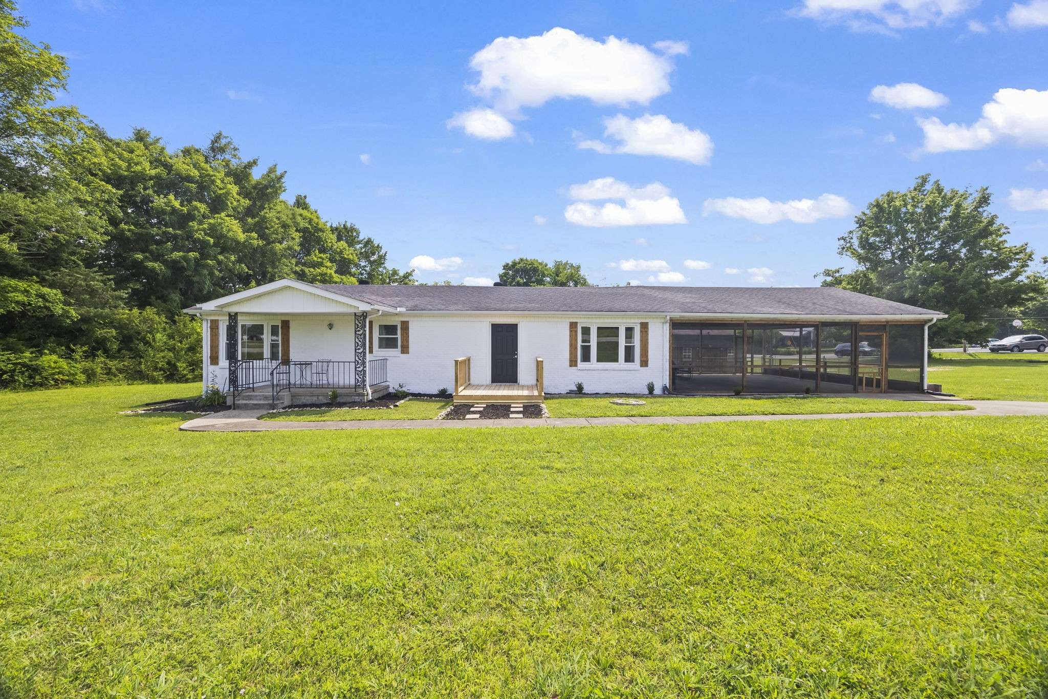 3205 Sylvia Rd, Dickson, TN 37055