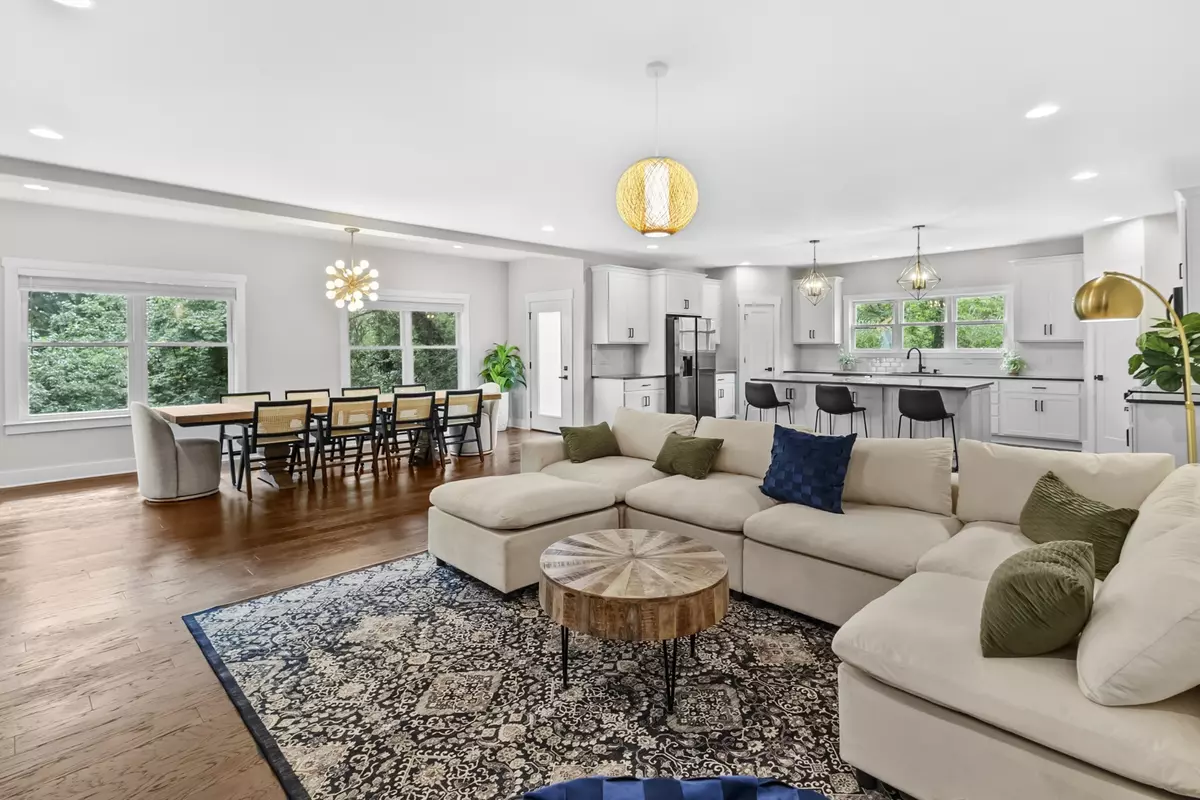 Nashville, TN 37207,1227 N Avondale Cir