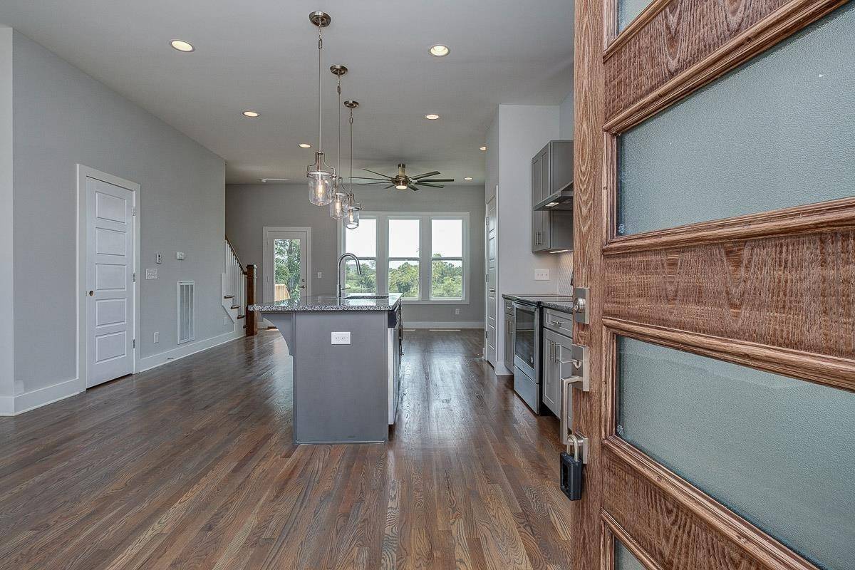 Nashville, TN 37218,1016A Alice St