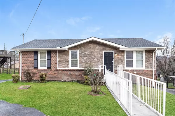 4150 Farmview Dr, Nashville, TN 37218