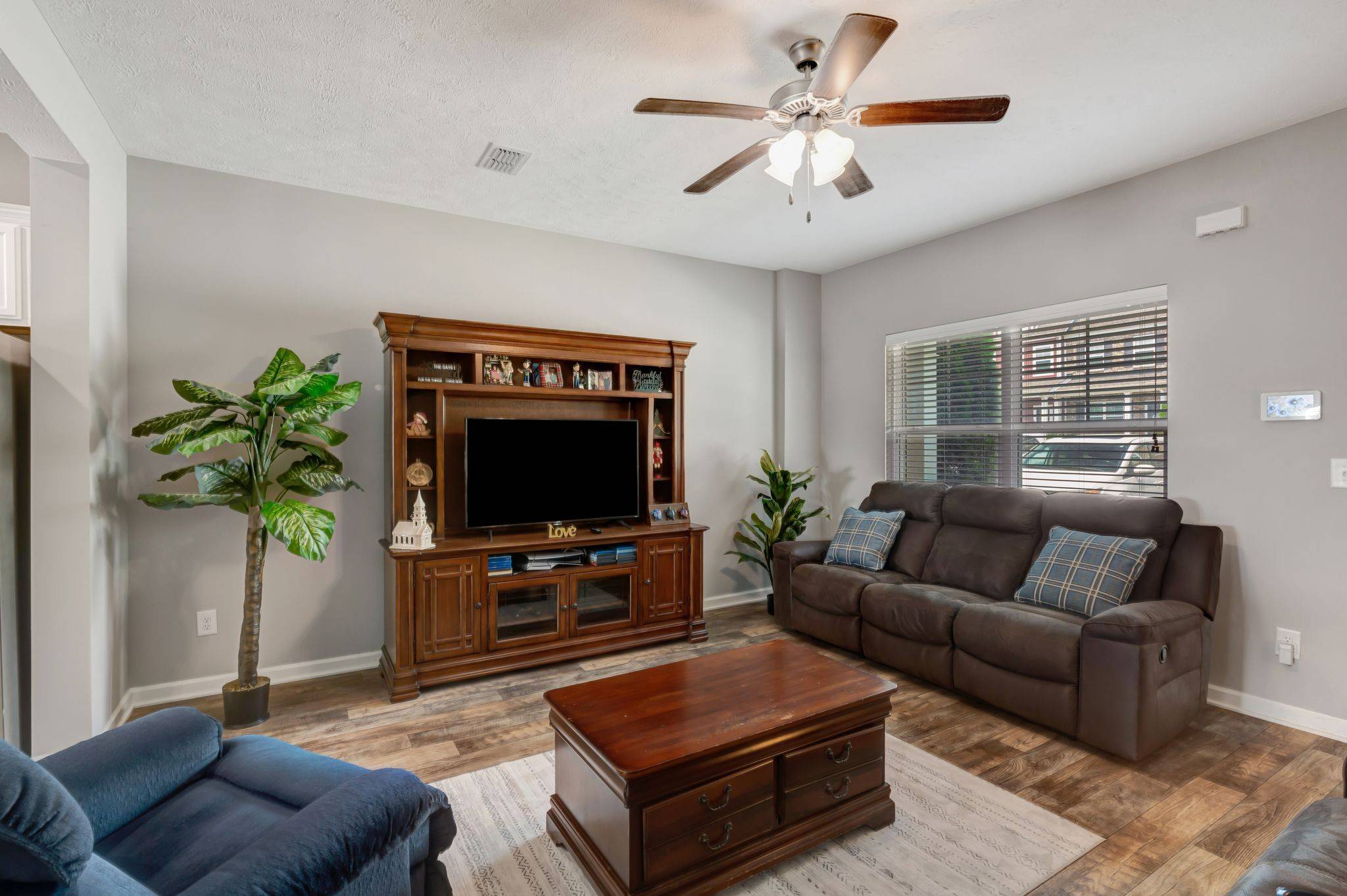 Antioch, TN 37013,642 Bradburn Village Cir