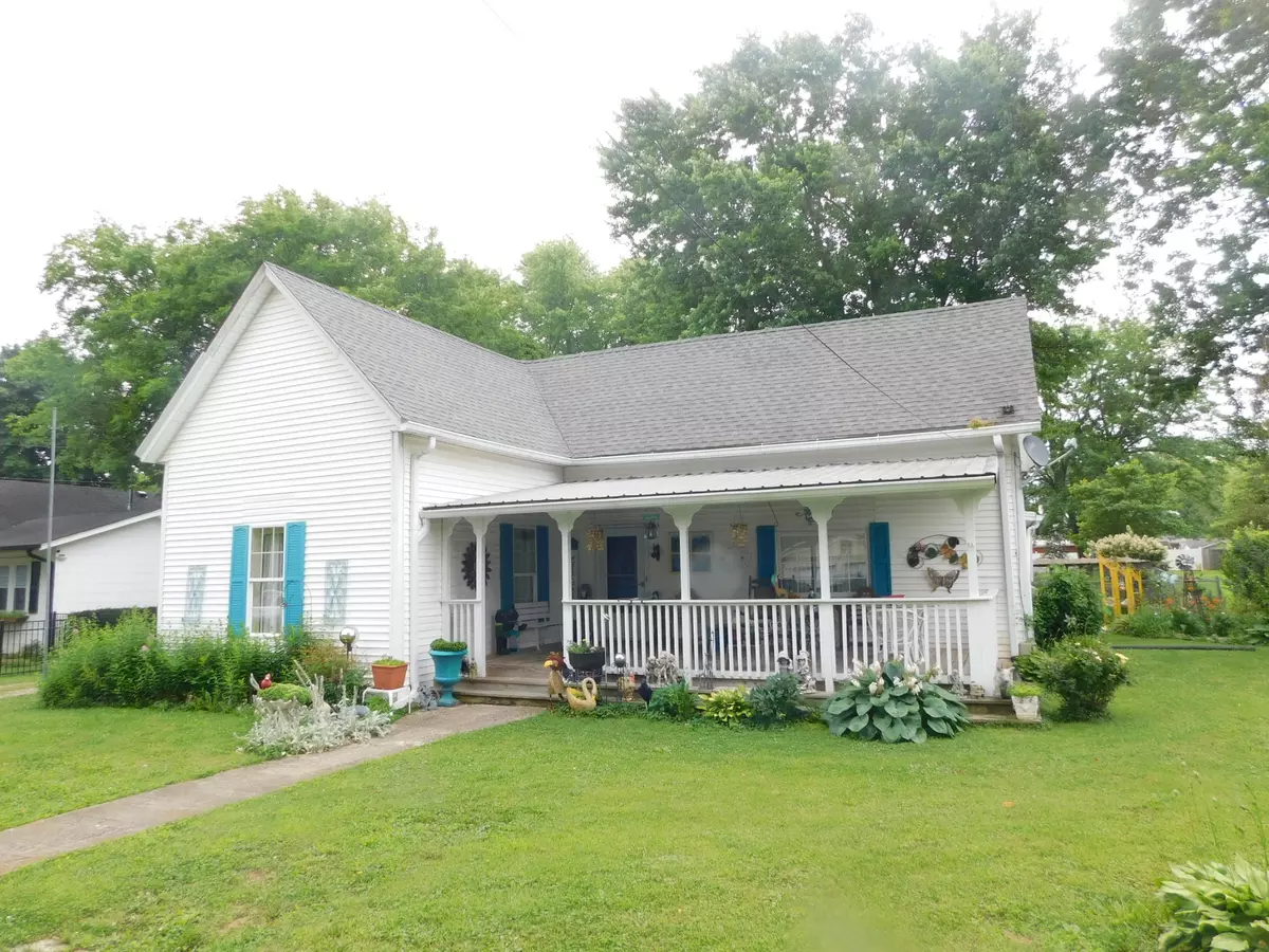 Portland, TN 37148,203 Portland Blvd