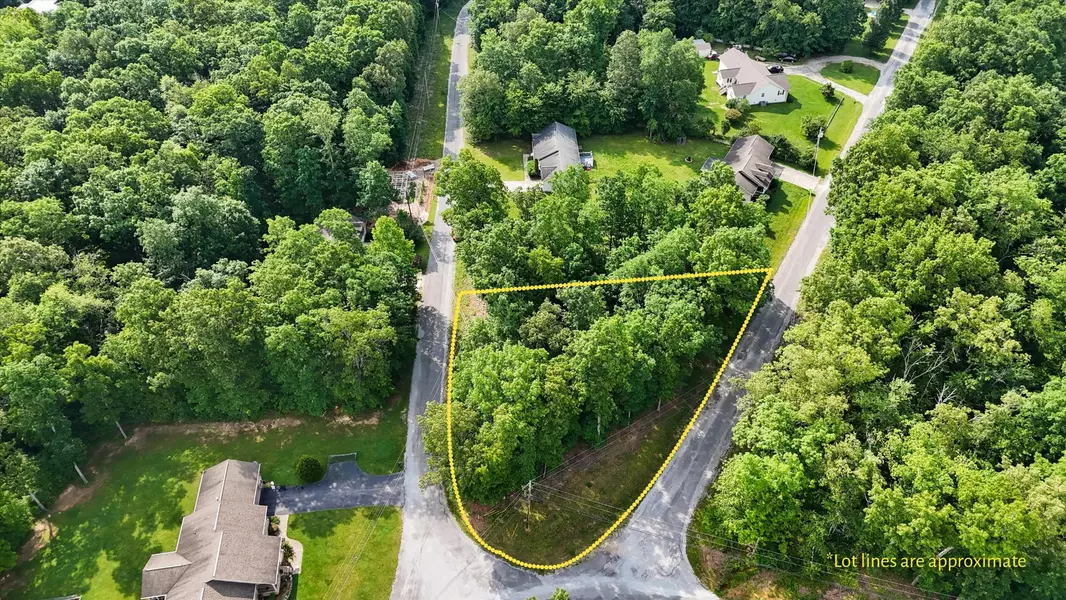 600 Aqum Cir, Crossville, TN 38572