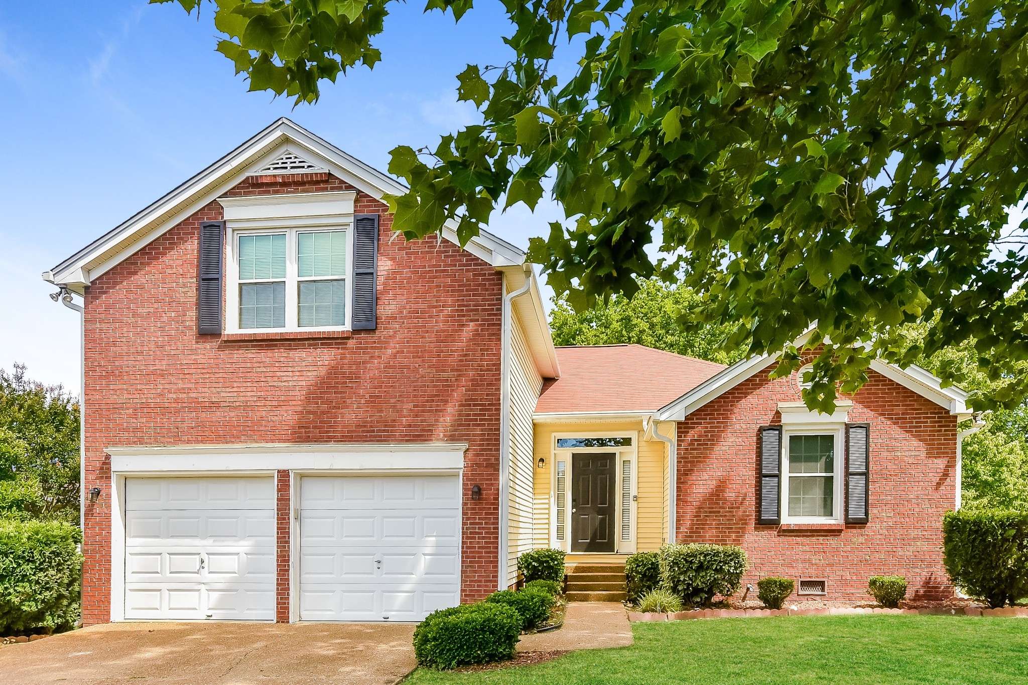 206 Nathan Dr, Goodlettsville, TN 37072