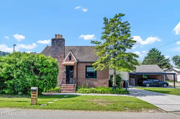 4616 Coile Rd, Knoxville, TN 37918